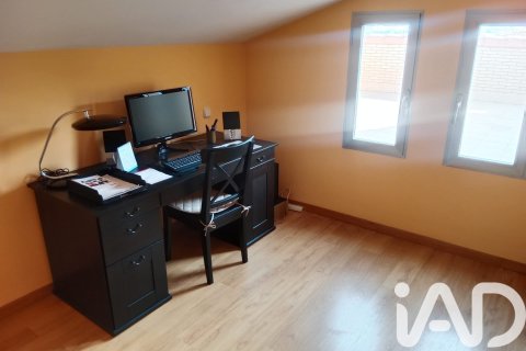 Продажа пентхауса в Сарагоса, Испания 5 спален, 180м2 №152668 - фото 30