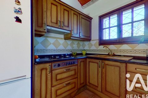 Māja pārdošanā Roda de Berà, Tarragona, Spānijā 2 istabas, 349 m2 Nr. 152667 - attēls 26