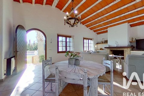 Māja pārdošanā Roda de Berà, Tarragona, Spānijā 2 istabas, 349 m2 Nr. 152667 - attēls 17