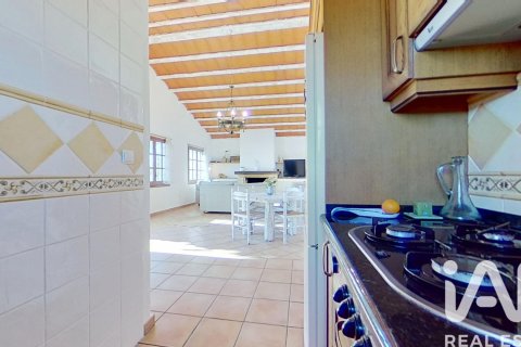 Māja pārdošanā Roda de Berà, Tarragona, Spānijā 2 istabas, 349 m2 Nr. 152667 - attēls 12