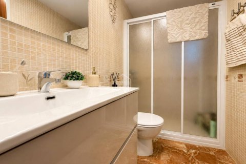 Apartament w Ciutadella De Menorca, Menorca, Hiszpania 4 sypialnie, 140 mkw. nr 181941 – zdjęcie 7