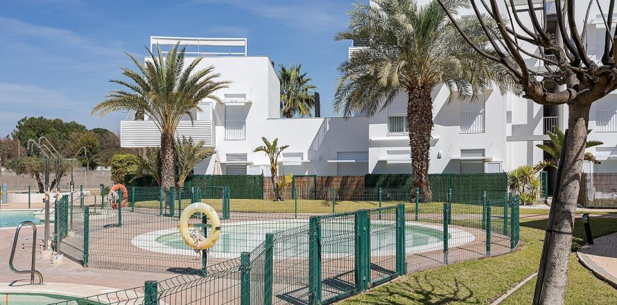 Apartament w Almeria, Hiszpania 3 sypialnie, 107 mkw. nr 189991