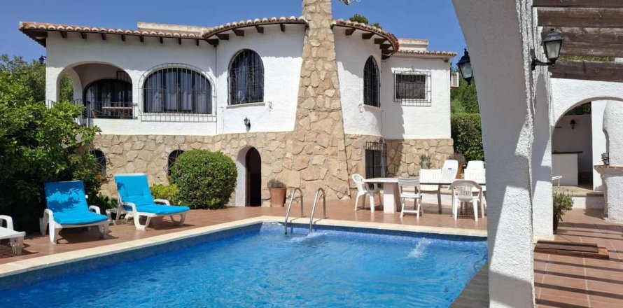 Villa Javea, Alicante, Spānijā 3 istabas, 206 m2 Nr. 189994