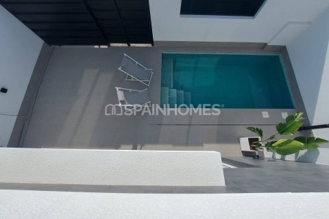 Villa en Torre-Pacheco, Murcia, España 3 dormitorios, 85 m2 No. 168684