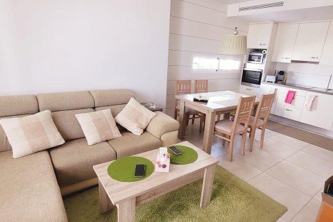 Apartment for sale Cabo Cervera-Playa la Mata, Alicante, Spain 3 bedrooms, 90 sq.m. No. 119723 - photo 3