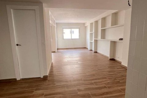 Apartment for sale in Torrevieja, Alicante, Spain 2 bedrooms, 83 sq.m. No. 119722 - photo 14