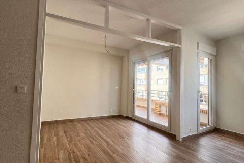 Apartment for sale Torrevieja, Alicante, Spain 2 bedrooms, 83 sq.m. No. 119722 - photo 2