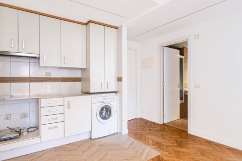 Apartment à vendre Madrid, Espagne, 1 chambre, 60 m2 No. 117166 - photo 28