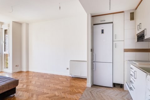 Apartment à vendre Madrid, Espagne, 1 chambre, 60 m2 No. 117166 - photo 24