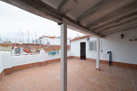 Duplex for sale Madrid, Spain 3 bedrooms, 168 sq.m. No. 107393 - photo 12