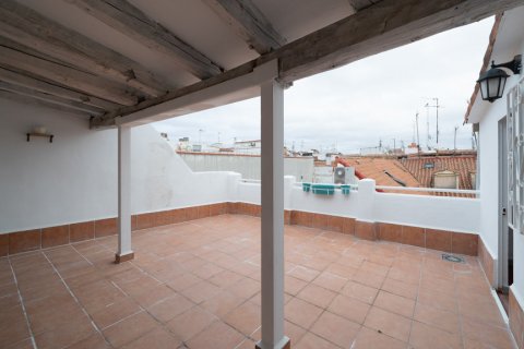 Duplex for sale Madrid, Spain 3 bedrooms, 168 sq.m. No. 107393 - photo 14