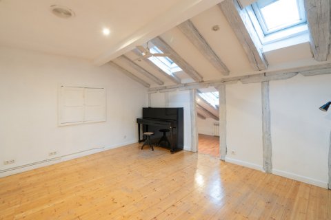 Duplex for sale Madrid, Spain 3 bedrooms, 168 sq.m. No. 107393 - photo 23