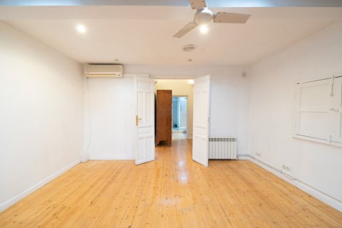 Duplex for sale Madrid, Spain 3 bedrooms, 168 sq.m. No. 107393 - photo 25