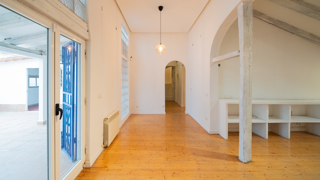Kattohuoneisto Madrid, Espanja 3 makuuhuonetta, 168 m2 No. 107393