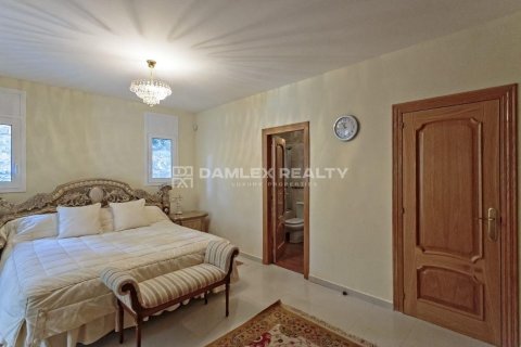 Huvila myytävänä Calonge, Girona, Espanja, 6 makuuhuonetta, 587 m2 No. 176918 - kuva 13