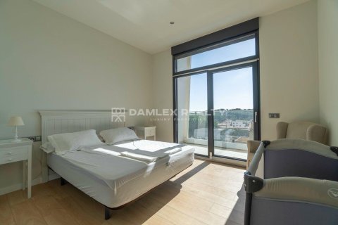 Talo myytävänä Sant Feliu de Guixols, Girona, Espanja, 4 makuuhuonetta, 290 m2 No. 176916 - kuva 27