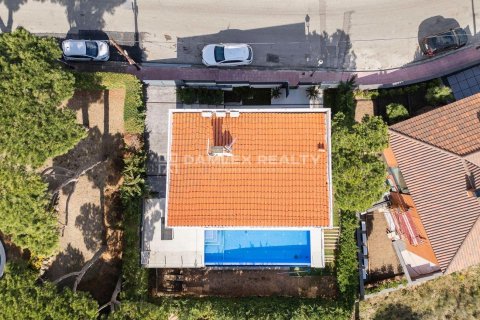 Talo myytävänä Sant Feliu de Guixols, Girona, Espanja, 4 makuuhuonetta, 290 m2 No. 176916 - kuva 2