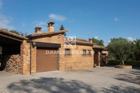 Linnat myytävänä Santa Cristina d'Aro, Girona, Espanja, 3 makuuhuonetta, 240 m2 No. 176914 - kuva 9