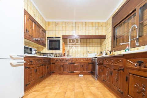 Linnat myytävänä Santa Cristina d'Aro, Girona, Espanja, 3 makuuhuonetta, 240 m2 No. 176914 - kuva 18