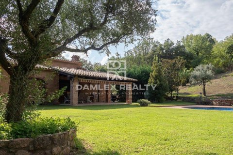 Linnat myytävänä Santa Cristina d'Aro, Girona, Espanja, 3 makuuhuonetta, 240 m2 No. 176914 - kuva 7