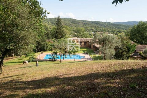 Linnat myytävänä Santa Cristina d'Aro, Girona, Espanja, 3 makuuhuonetta, 240 m2 No. 176914 - kuva 6