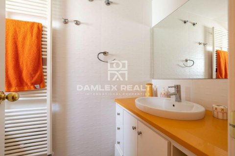 Huvila myytävänä Platja D'aro, Girona, Espanja, 4 makuuhuonetta, 270 m2 No. 176915 - kuva 22