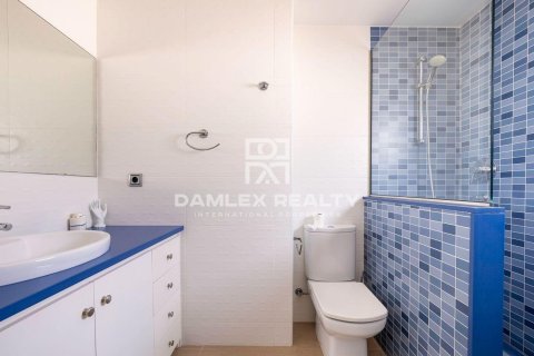 Huvila myytävänä Platja D'aro, Girona, Espanja, 4 makuuhuonetta, 270 m2 No. 176915 - kuva 20