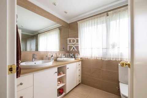Huvila myytävänä Platja D'aro, Girona, Espanja, 4 makuuhuonetta, 270 m2 No. 176915 - kuva 24