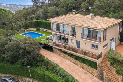Huvila myytävänä Platja D'aro, Girona, Espanja, 4 makuuhuonetta, 447 m2 No. 176917 - kuva 5