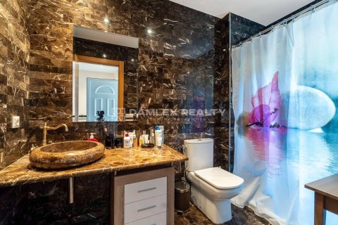 Huvila myytävänä Platja D'aro, Girona, Espanja, 4 makuuhuonetta, 447 m2 No. 176917 - kuva 21