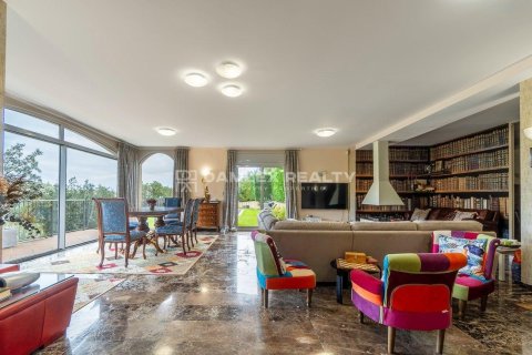 Huvila myytävänä Platja D'aro, Girona, Espanja, 4 makuuhuonetta, 447 m2 No. 176917 - kuva 6