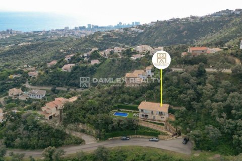Huvila myytävänä Platja D'aro, Girona, Espanja, 4 makuuhuonetta, 447 m2 No. 176917 - kuva 2