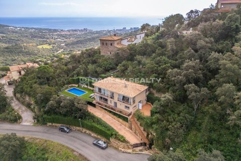 Huvila myytävänä Platja D'aro, Girona, Espanja, 4 makuuhuonetta, 447 m2 No. 176917 - kuva 3