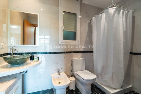 Huvila myytävänä Platja D'aro, Girona, Espanja, 4 makuuhuonetta, 447 m2 No. 176917 - kuva 30
