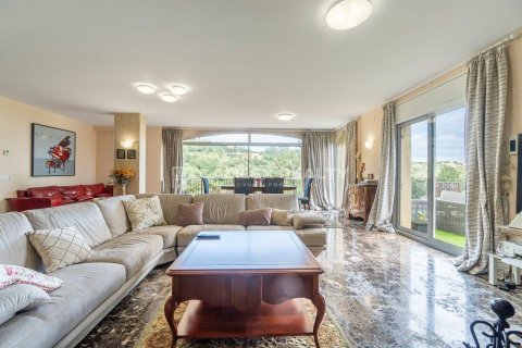 Huvila myytävänä Platja D'aro, Girona, Espanja, 4 makuuhuonetta, 447 m2 No. 176917 - kuva 11