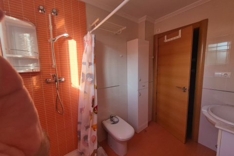 Продажа квартиры Баррио де ла Эстасьон де Кревильенте, Аликанте, Испания 3 спальни,  №139940 - фото 14
