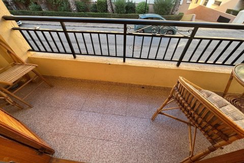 Huoneisto myytävänä Torrevieja, Alicante, Espanja, 2 makuuhuonetta,  No. 139943 - kuva 29