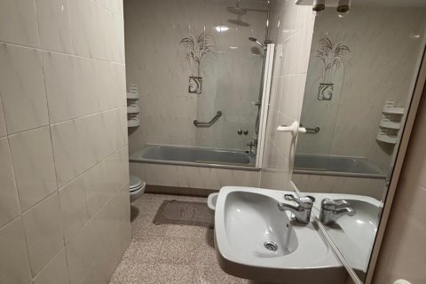 Huoneisto myytävänä Torrevieja, Alicante, Espanja, 2 makuuhuonetta,  No. 139943 - kuva 11