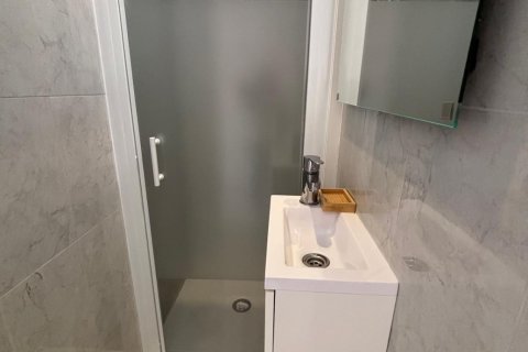 Huoneisto myytävänä Torrevieja, Alicante, Espanja, 3 makuuhuonetta, 76 m2 No. 139944 - kuva 12