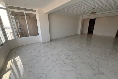 Huoneisto myytävänä Torrevieja, Alicante, Espanja, 3 makuuhuonetta, 76 m2 No. 139944 - kuva 20
