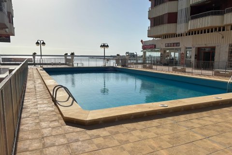 Huoneisto myytävänä Torrevieja, Alicante, Espanja, 3 makuuhuonetta, 76 m2 No. 139944 - kuva 23
