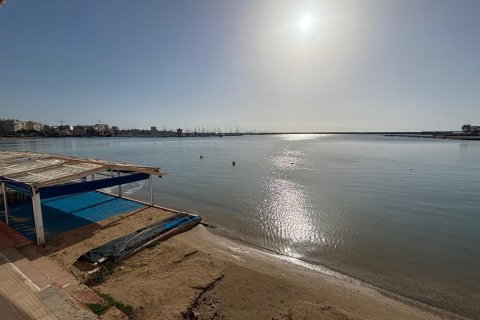 Huoneisto myytävänä Torrevieja, Alicante, Espanja, 3 makuuhuonetta, 76 m2 No. 139944 - kuva 26