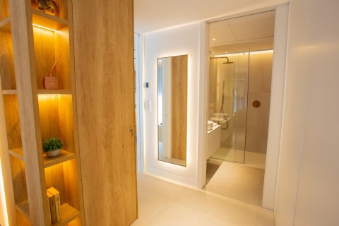 Huoneisto myytävänä La Manga del Mar Menor, Murcia, Espanja, 3 makuuhuonetta, 83 m2 No. 111577 - kuva 19