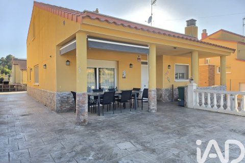 Casa a Cunit, Tarragona, Spagna 4 camere da letto, 223 mq. N° 172664