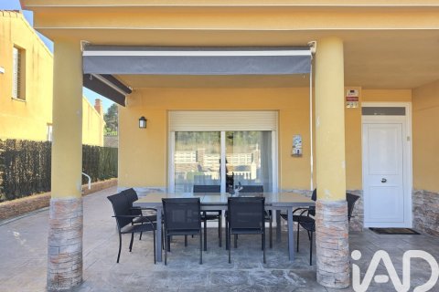Casa in vendita a Cunit, Tarragona, Spagna 4 camere da letto, 223 mq. N° 172664 - foto 4