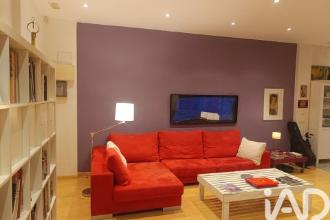 Commercial property for sale in Barcelona, Spain 1 bedroom, 187 sq.m. No. 172668 - photo 5