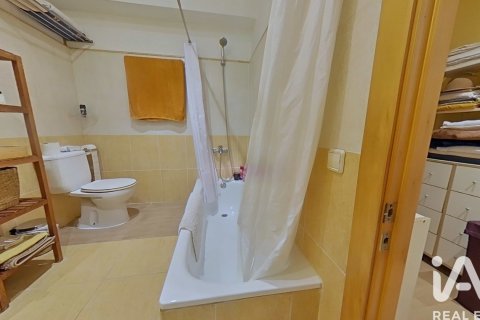 Commercial property for sale in Barcelona, Spain 1 bedroom, 187 sq.m. No. 172668 - photo 22