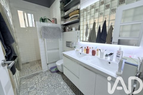 Apartament w Barcelona, Hiszpania 2 sypialnie, 65 mkw. nr 172669 – zdjęcie 25