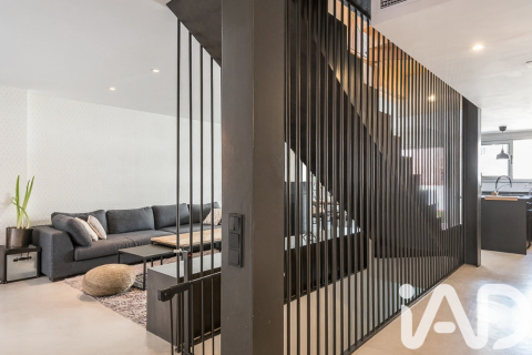 Townhouse for sale in Barcelona, Spain 4 bedrooms, 242 sq.m. No. 172670 - photo 29