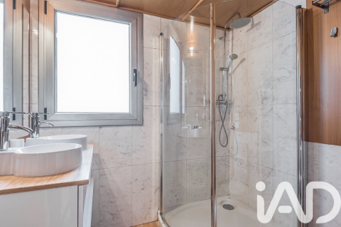 Townhouse for sale in Barcelona, Spain 4 bedrooms, 242 sq.m. No. 172670 - photo 19